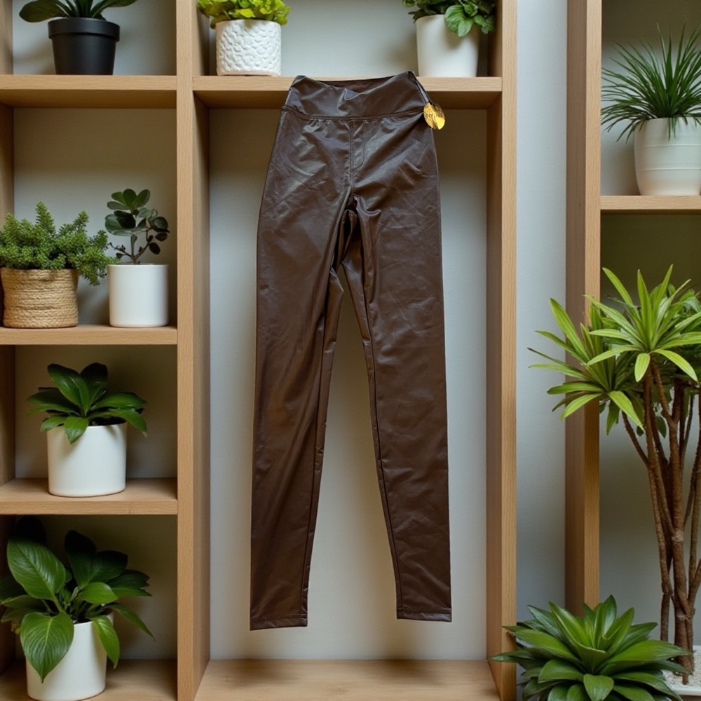 Offline by Aerie‎ Real Luxe Hi-Rise Leggings Womens XS Brown Faux Leather 5860